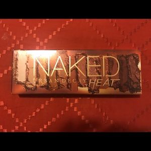 Urban decay heat pallete
